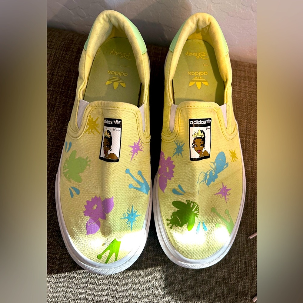 Adidas Disney Princess Tiana Frog Court Rallye Slip-on Great  Condition Size 6